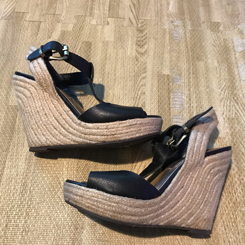 Steve by Steve Madden wedges